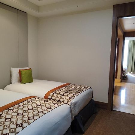Hesperia Wtc Valencia Hotel Buitenkant foto