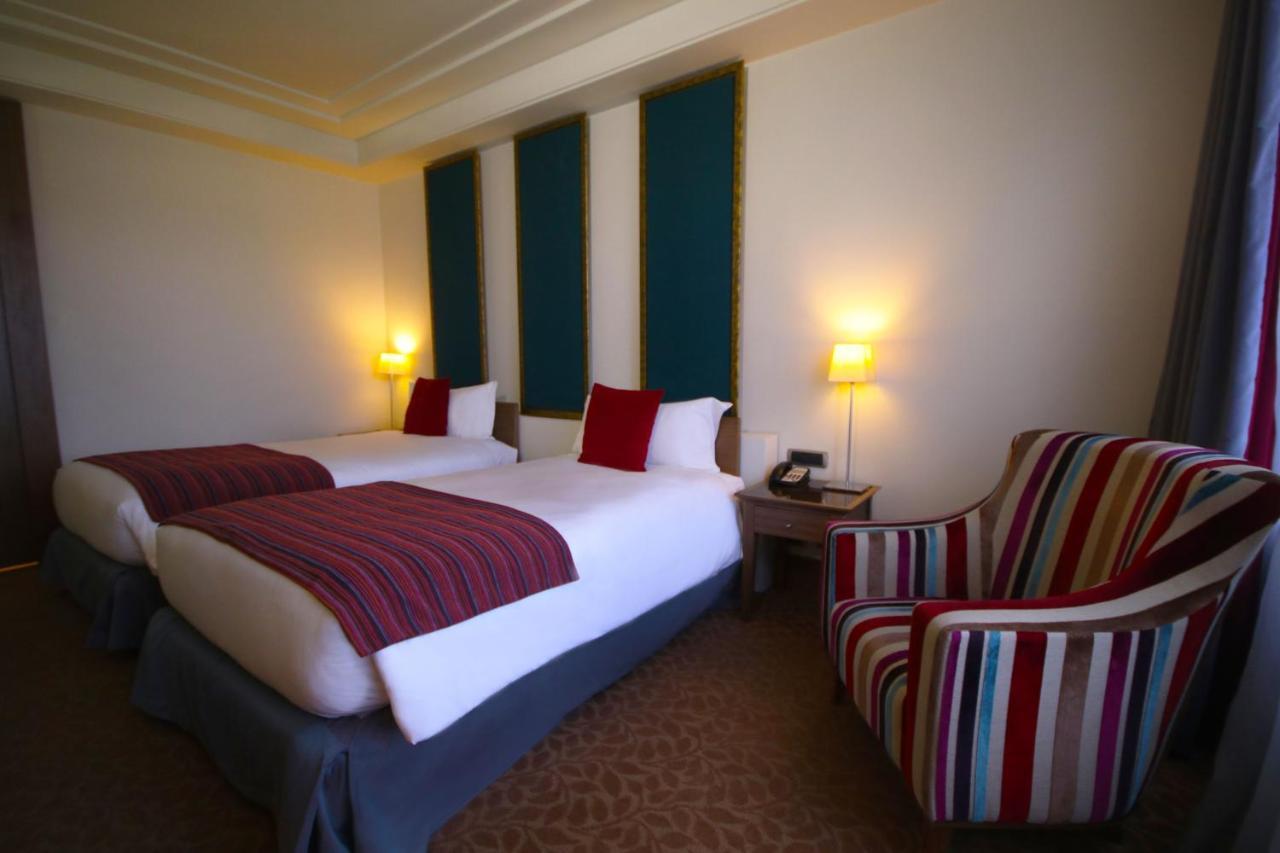 Hesperia Wtc Valencia Hotel Buitenkant foto
