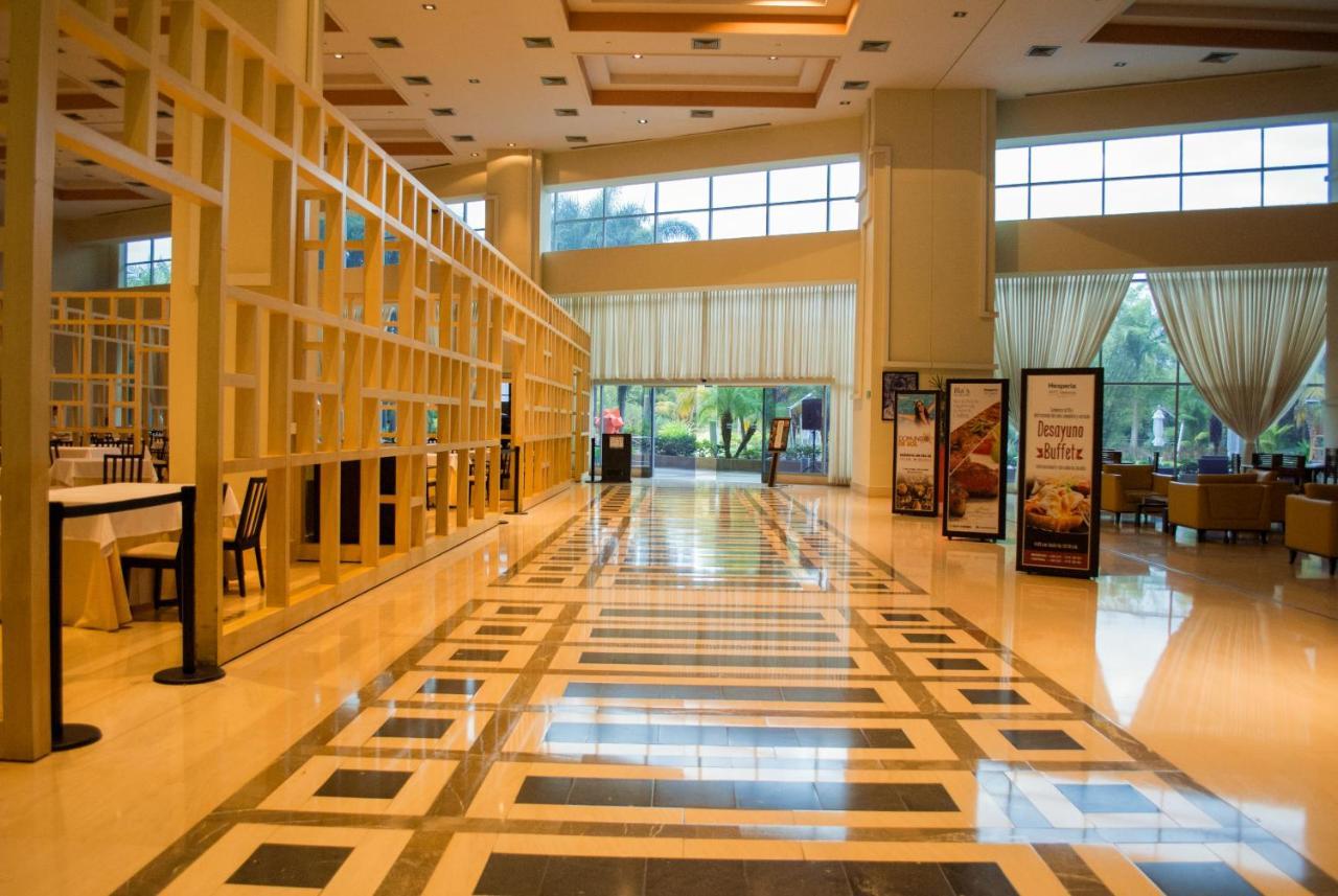 Hesperia Wtc Valencia Hotel Buitenkant foto