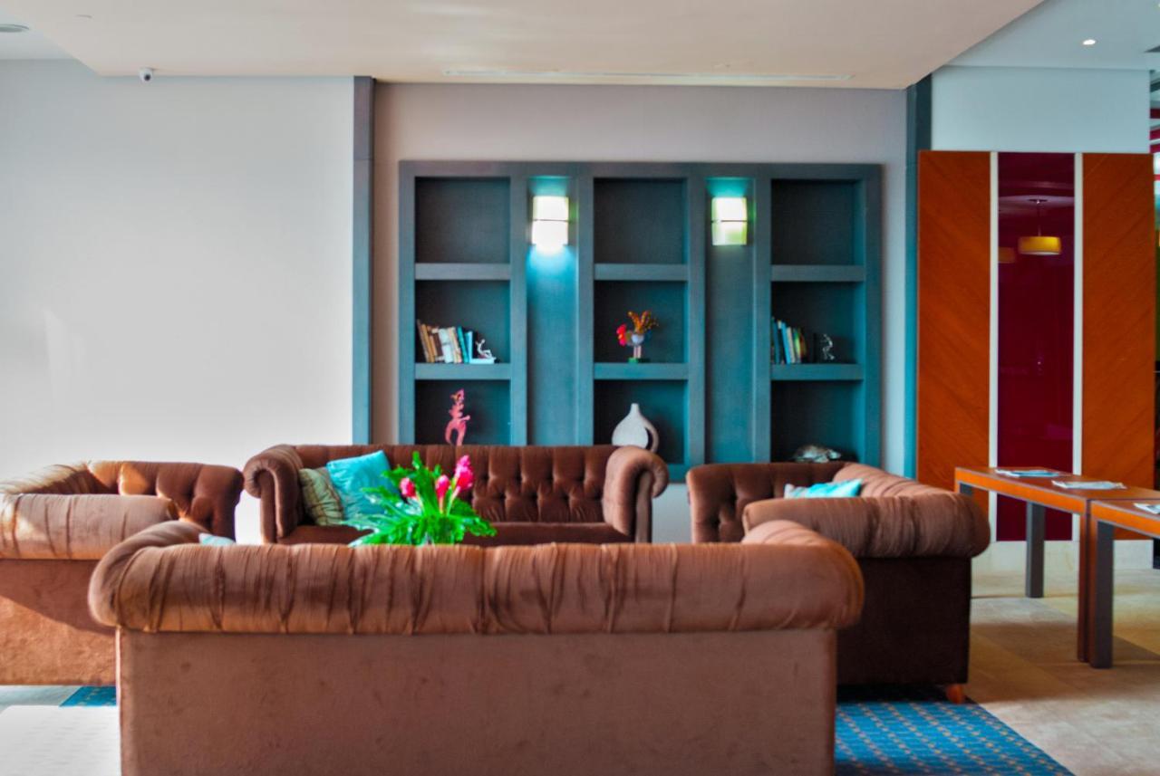 Hesperia Wtc Valencia Hotel Buitenkant foto