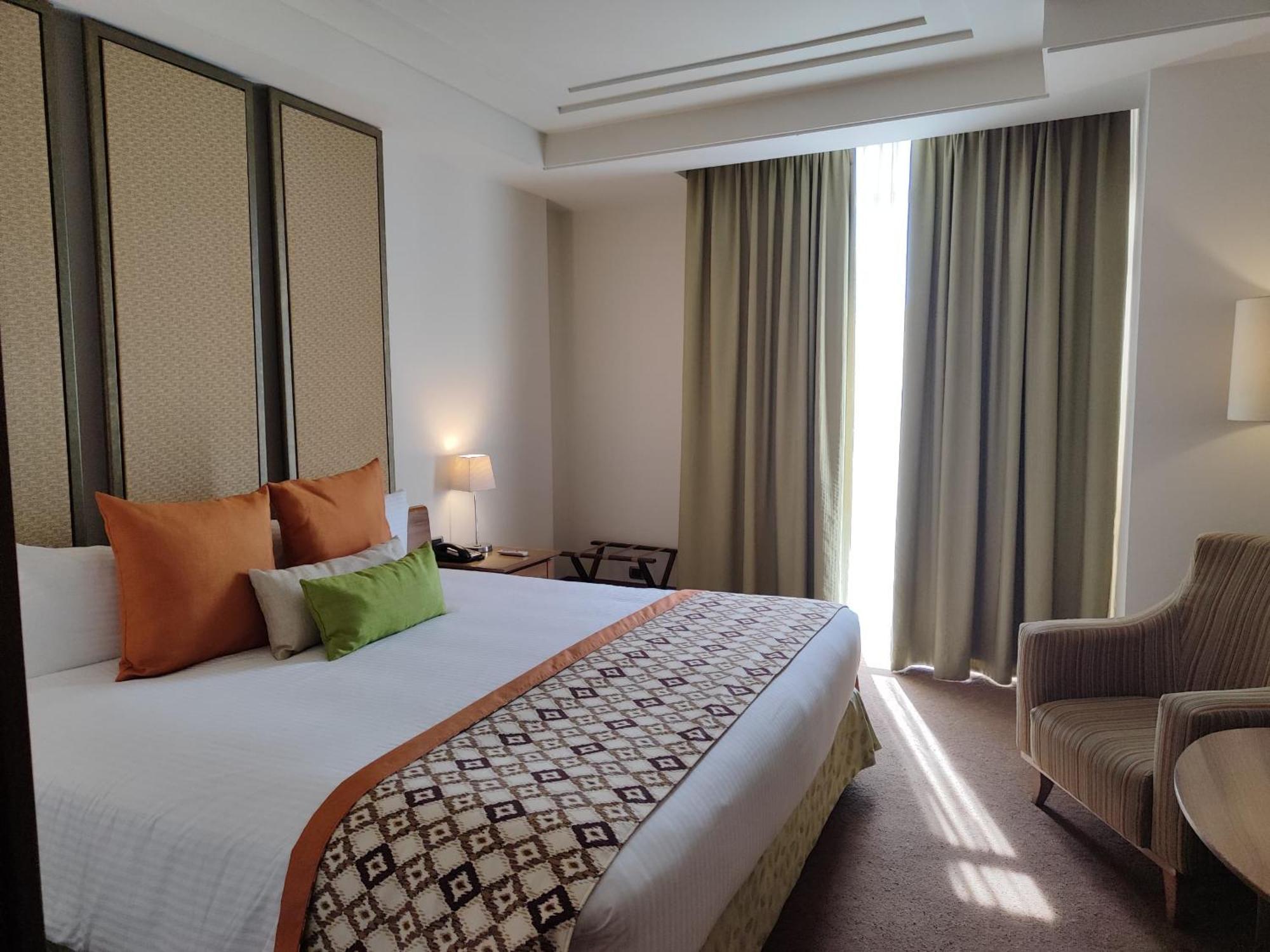 Hesperia Wtc Valencia Hotel Buitenkant foto