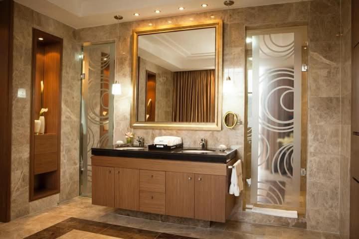 Hesperia Wtc Valencia Hotel Buitenkant foto
