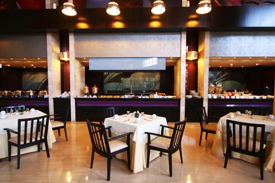 Hesperia Wtc Valencia Hotel Buitenkant foto